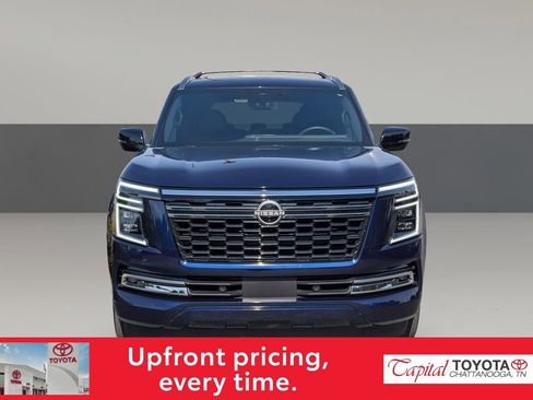 Used 2025 Nissan Armada Platinum image 3