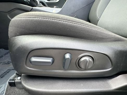 Used 2024 Chevrolet Blazer LT w/ Driver Confidence Package image 14