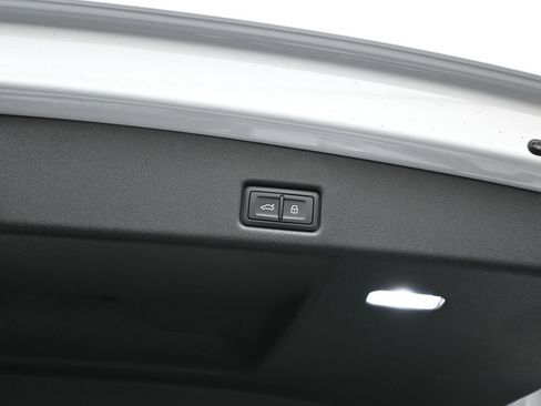 New 2026 Audi Q5 Premium Plus AWD/4WD image 18