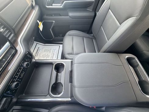 New 2026 Chevrolet Silverado 3500 LT w/ All Star Edition AWD/4WD image 27