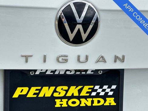 Used 2022 Volkswagen Tiguan S FWD image 34