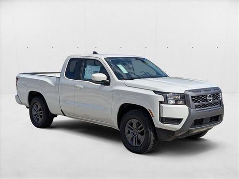 New 2025 Nissan Frontier SV RWD image 6