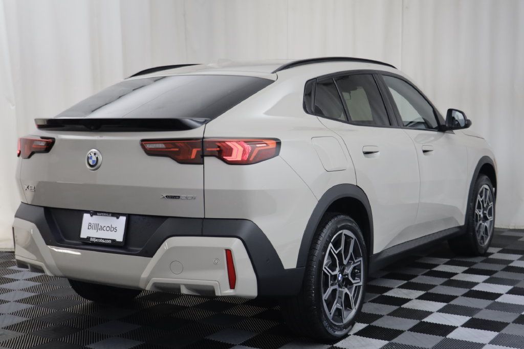 Used 2026 BMW X2 xDrive28i w/ Convenience Package AWD/4WD image 17
