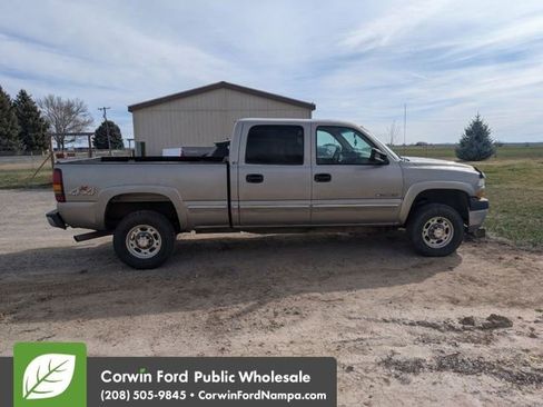 Used 2001 Chevrolet Silverado 2500 LS image 3