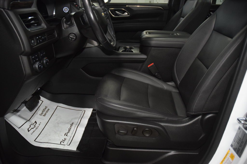 Used 2022 Chevrolet Tahoe LT w/ Luxury Package AWD/4WD image 39