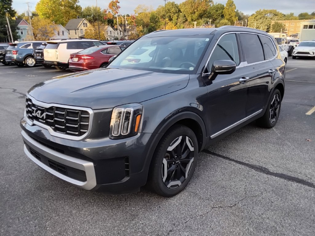 Used 2023 Kia Telluride S w/ S Sunroof Package AWD/4WD image 2
