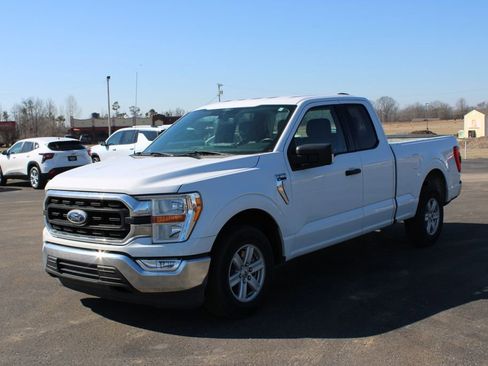 Used 2021 Ford F150 XLT w/ Equipment Group 301A Mid image 4