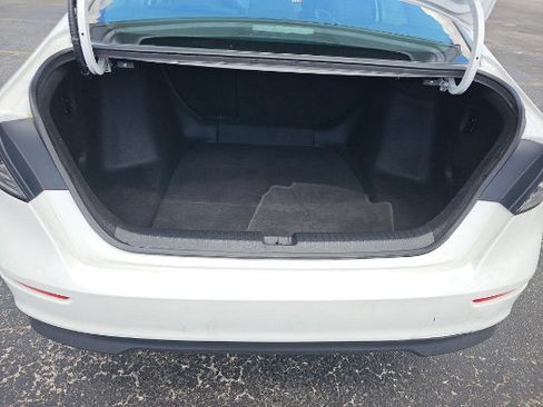 Used 2025 Honda Accord SE image 6