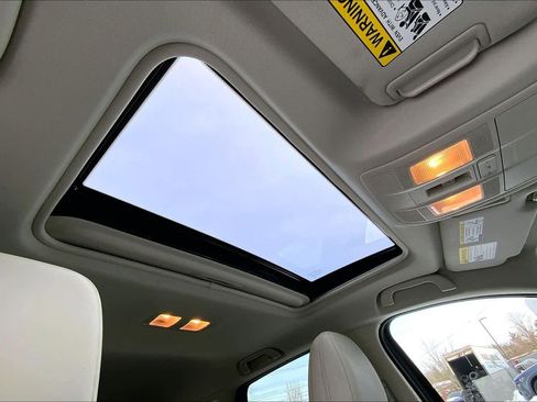 Used 2023 MAZDA CX-5 AWD 2.5 S w/ Preferred Package image 14