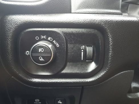 Used 2025 RAM 1500 Big Horn AWD/4WD image 11