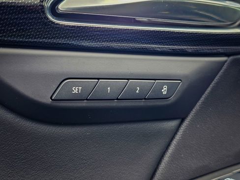 Used 2023 Buick Envision Essence AWD/4WD image 10