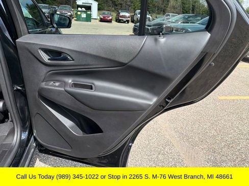 Used 2019 Chevrolet Equinox LT w/ Driver Convenience Package AWD/4WD image 40