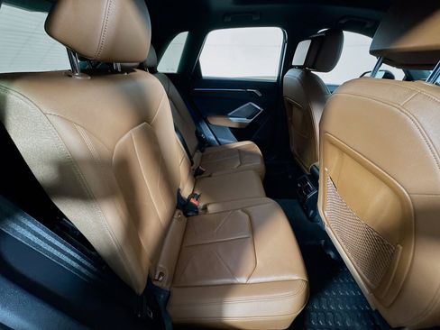 Used 2022 Audi Q3 2.0T Premium Plus w/ Premium Plus Package image 28