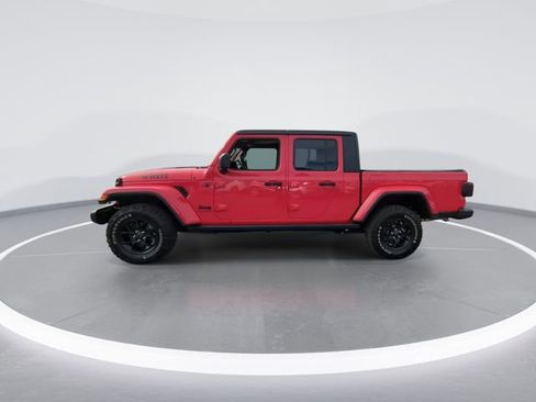 Used 2024 Jeep Gladiator Sport image 5