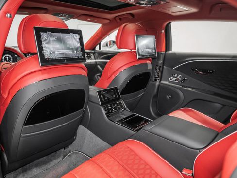 New 2026 Bentley Flying Spur Plug-In Hybrid AWD/4WD image 21