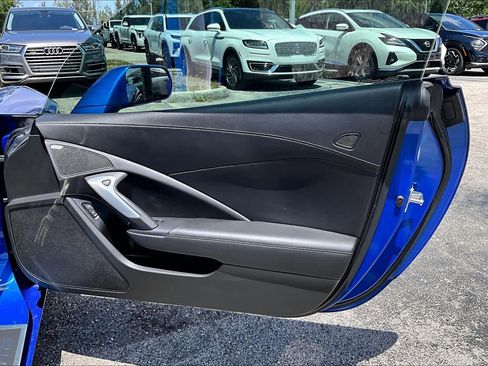 Used 2019 Chevrolet Corvette Stingray Coupe w/ 1LT RWD image 24