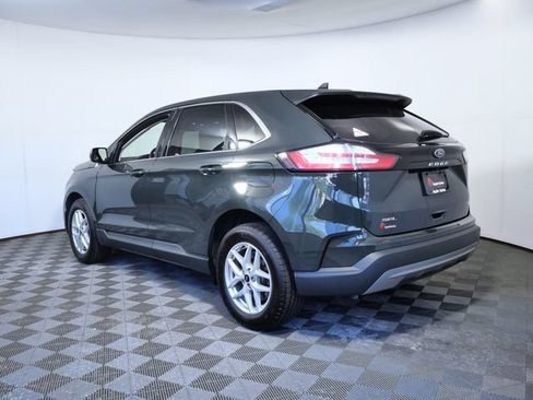 Certified 2024 Ford Edge SEL w/ Convenience Package AWD/4WD image 4