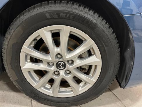 Used 2017 MAZDA MAZDA3 Sport w/ Preferred Equipment Package FWD image 10
