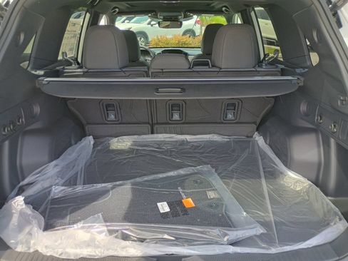 New 2026 Subaru Forester Premium AWD/4WD image 18