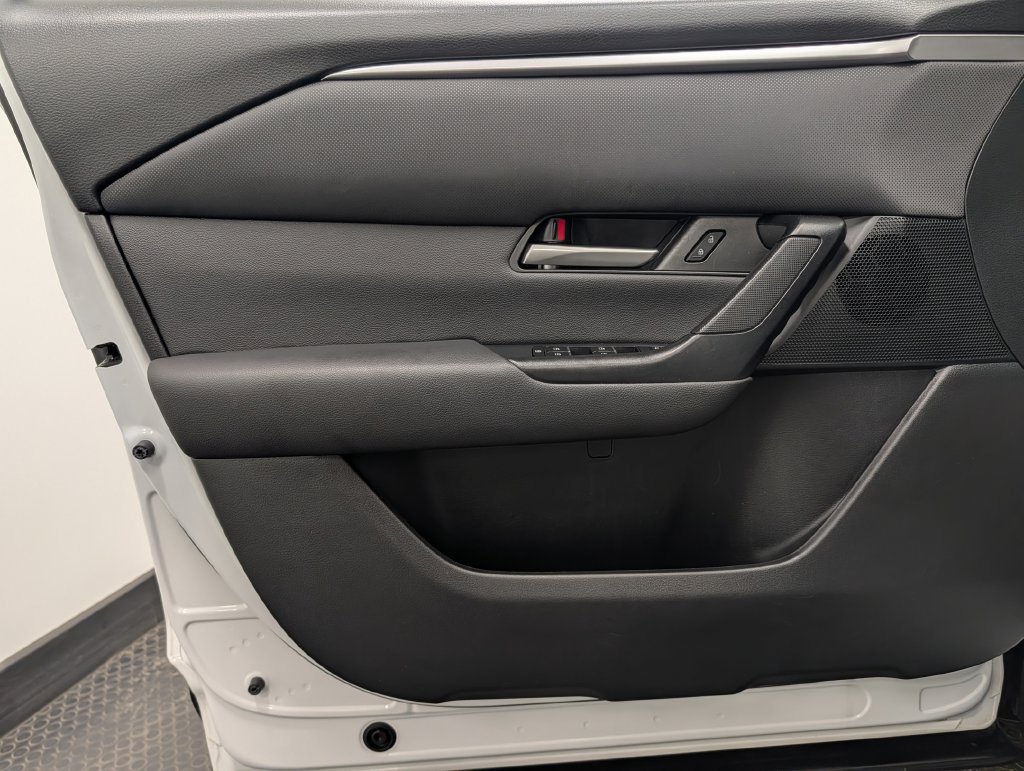 Certified 2024 MAZDA CX-50 AWD 2.5 S w/ Preferred Package image 9