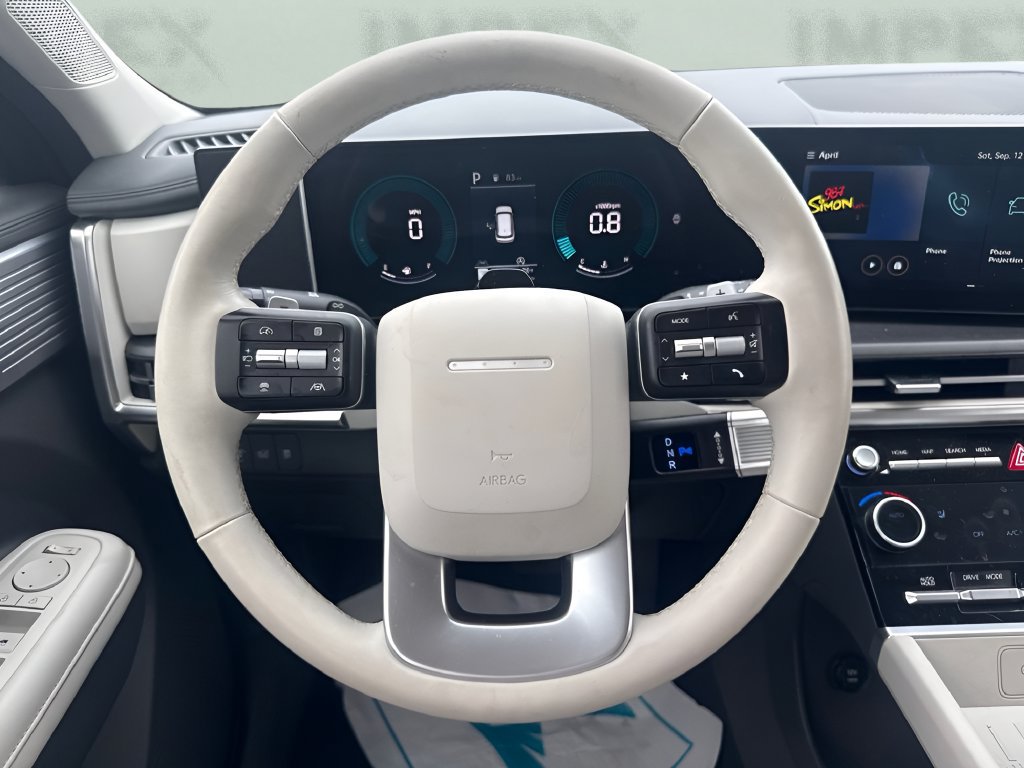 Used 2026 Hyundai Santa Fe SEL FWD image 13