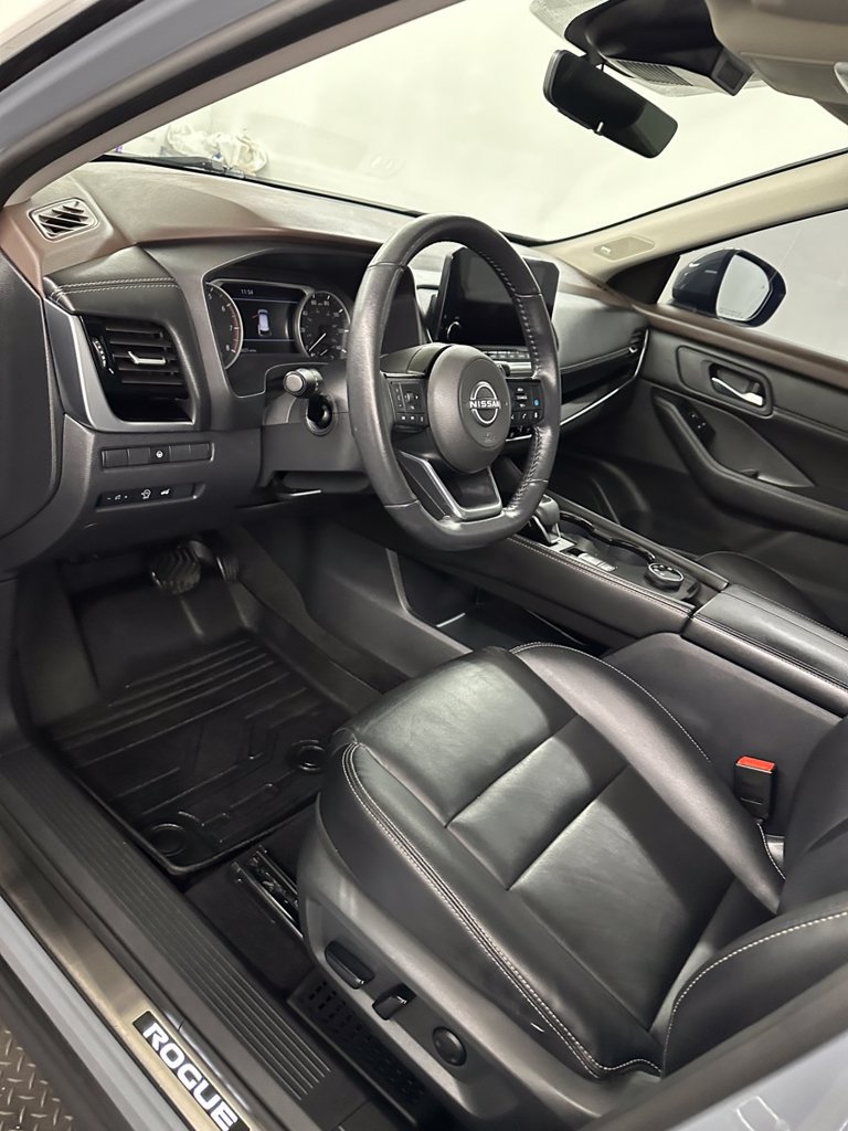 Used 2023 Nissan Rogue SL w/ SL Premium Package AWD/4WD image 10