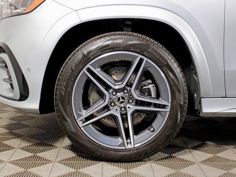 Used 2025 Mercedes-Benz GLS 450 GLS 450 image 34