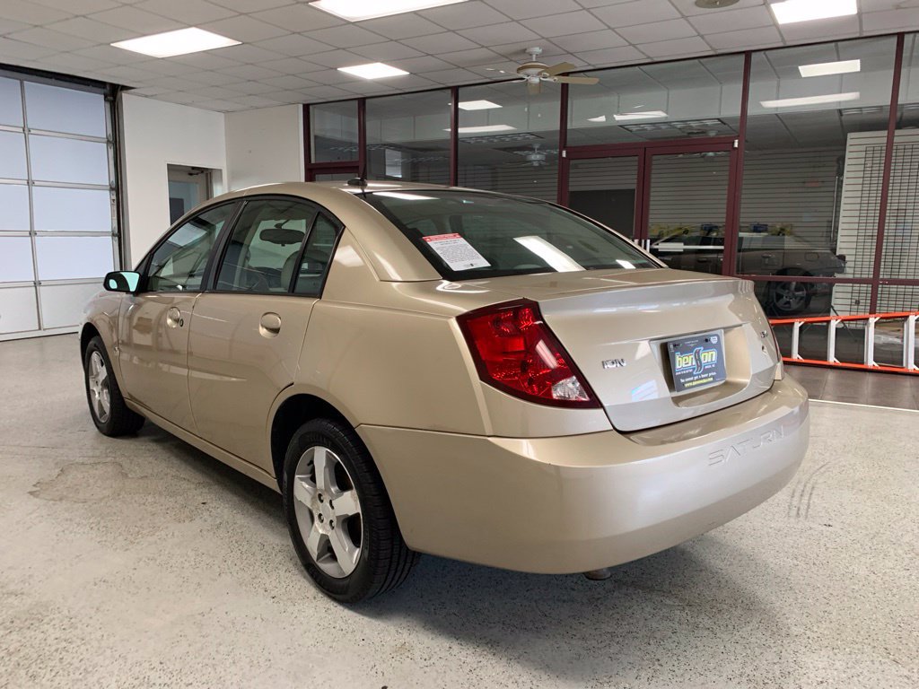 Used 2006 Saturn ION Level 3 w/ Enhanced Performance Pkg FWD image 4
