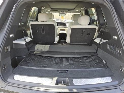 Certified 2026 Cadillac Vistiq Sport w/ LPO, Floor Liner Package AWD/4WD image 7
