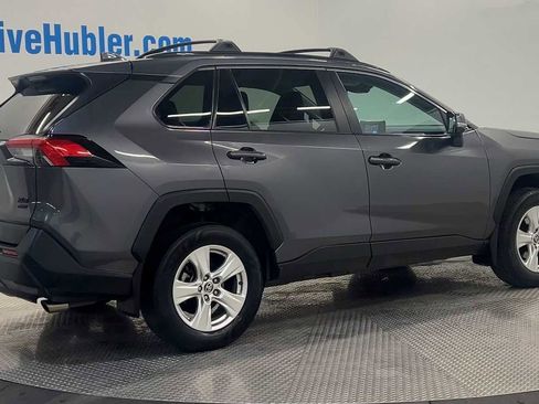 Used 2021 Toyota RAV4 XLE image 8