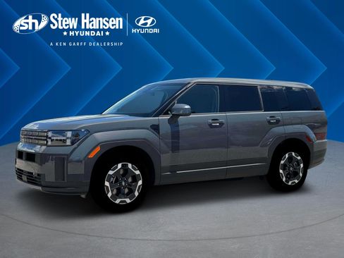 New 2026 Hyundai Santa Fe SE image 2