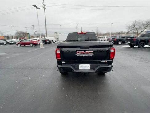 Used 2023 GMC Canyon AT4 w/ AT4 Premium Package image 7