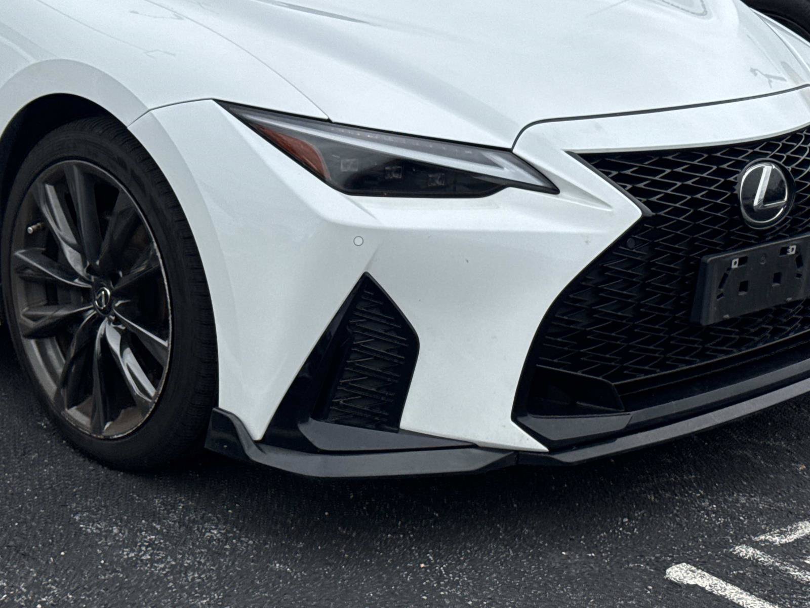 Used 2022 Lexus IS 350 F Sport AWD/4WD image 4
