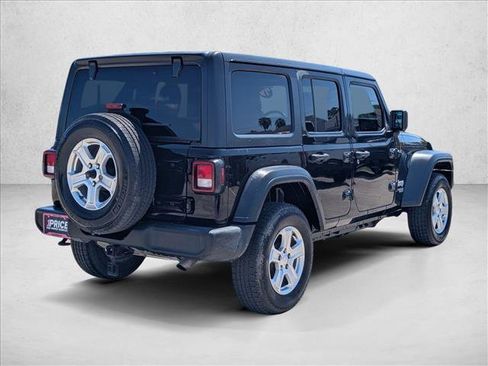Used 2019 Jeep Wrangler Unlimited Sport S AWD/4WD image 5