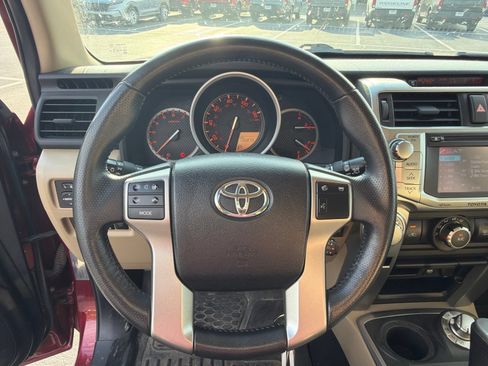 Used 2013 Toyota 4Runner SR5 w/ Premium Pkg AWD/4WD image 13