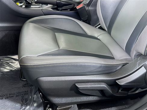 Used 2021 Subaru Crosstrek 2.5i Sport w/ Moonroof Package image 19