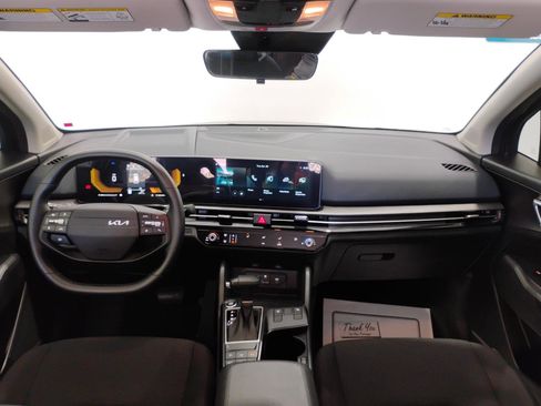 Used 2026 Kia Sportage LX w/ LX Convenience Package FWD image 10