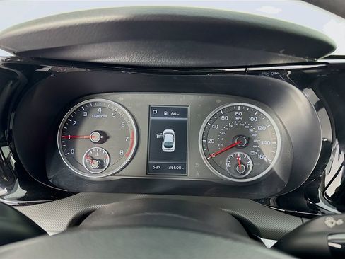 Used 2022 Kia K5 LX FWD image 18
