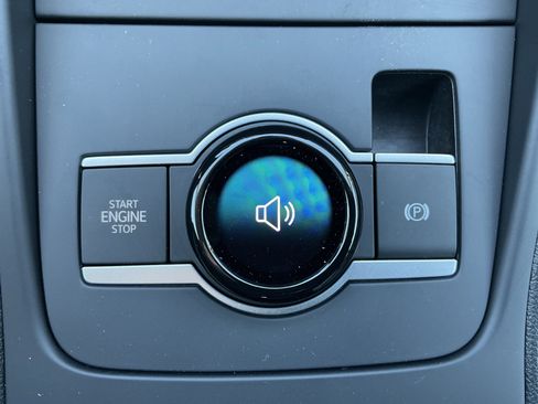 New 2026 Volkswagen Tiguan S image 17