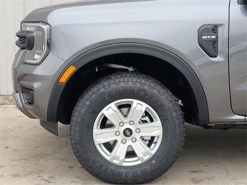 New 2025 Ford Ranger XL image 9
