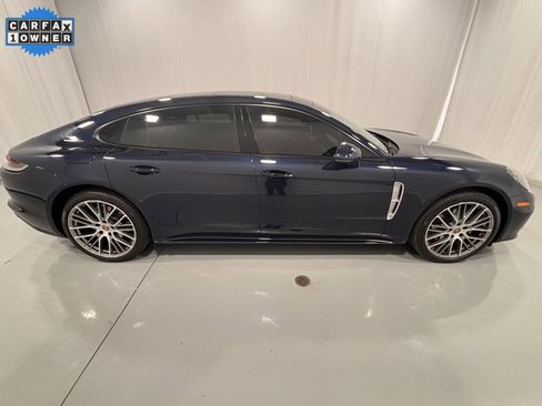 Used 2022 Porsche Panamera 4 Executive image 5