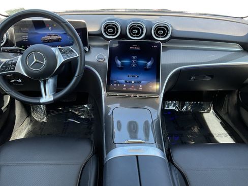Used 2022 Mercedes-Benz C 300 Sedan w/ Exclusive Trim Package image 10