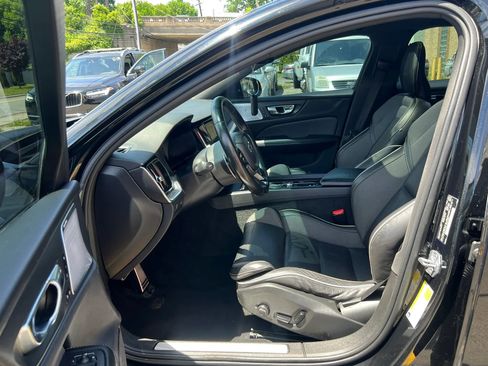 Used 2019 Volvo S60 T6 R-Design AWD/4WD image 28
