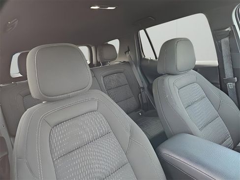 Used 2025 Chevrolet Equinox LT image 20