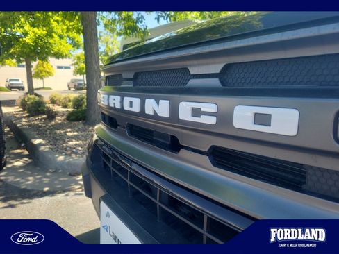 Used 2021 Ford Bronco Sport Big Bend w/ Big Bend Package AWD/4WD image 23