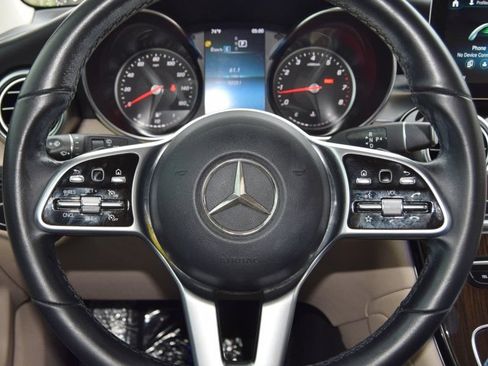 Used 2022 Mercedes-Benz GLC 300 image 22