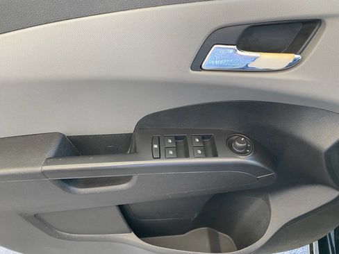 Used 2013 Chevrolet Sonic LT image 26