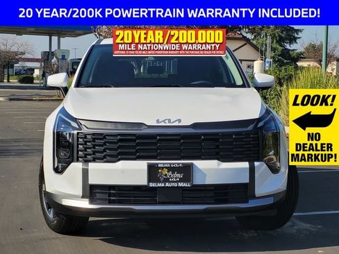New 2026 Kia Sportage LX FWD image 2