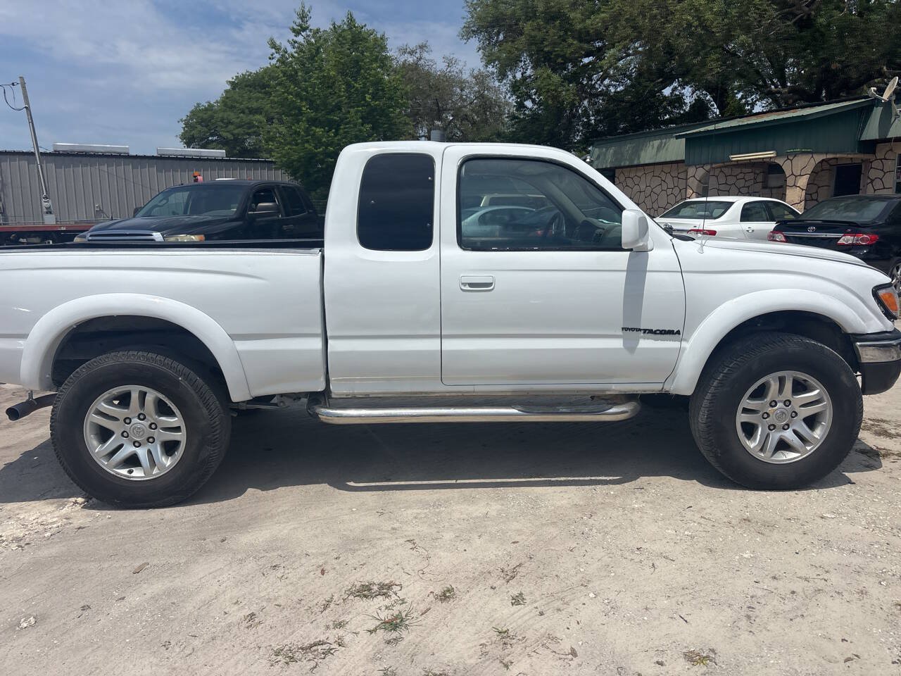 Used 2001 Toyota Tacoma PreRunner RWD image 7