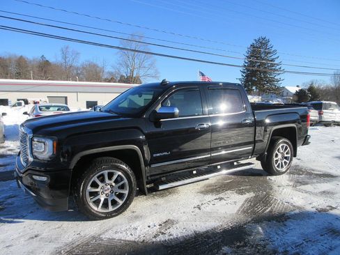 Used 2017 GMC Sierra 1500 Denali image 10